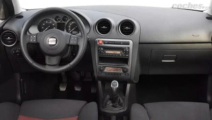 Frente Para Autoestéreo Vw Golf 1999-2007 2 Din Hf-0190dd Color Negro Hf Audio